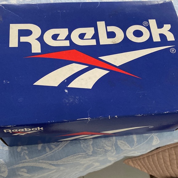 Reebok 2004 Olympic size 7 - Picture 1 of 2